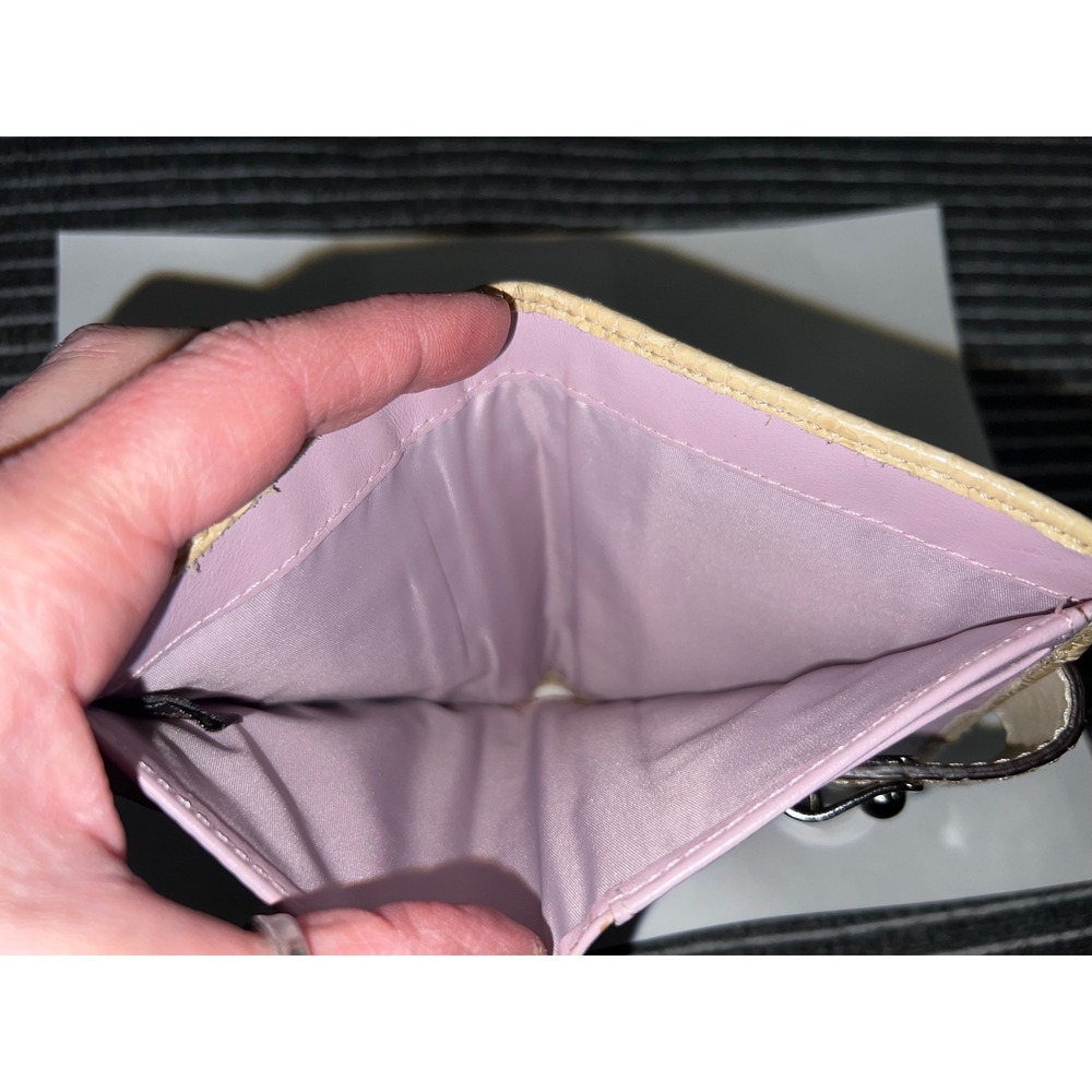 Coach Beige Croc Embossed Patent Leather Bifold Wallet Silver Push Lock Lavender - Picture 11 of 11